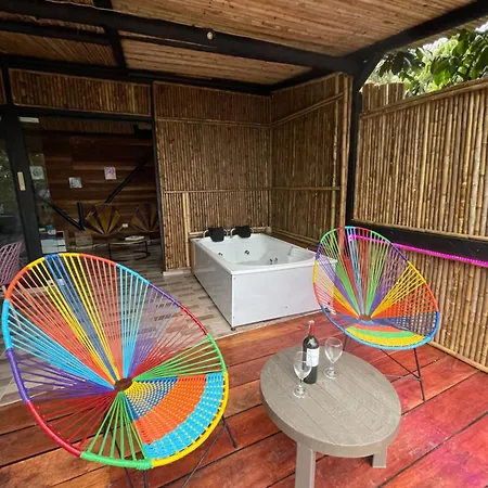 Romero Glamping Y Cabanas Cali Exterior photo