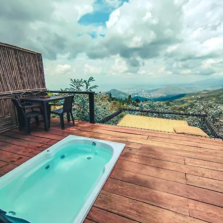 Romero Glamping Y Cabanas Cali Exterior photo