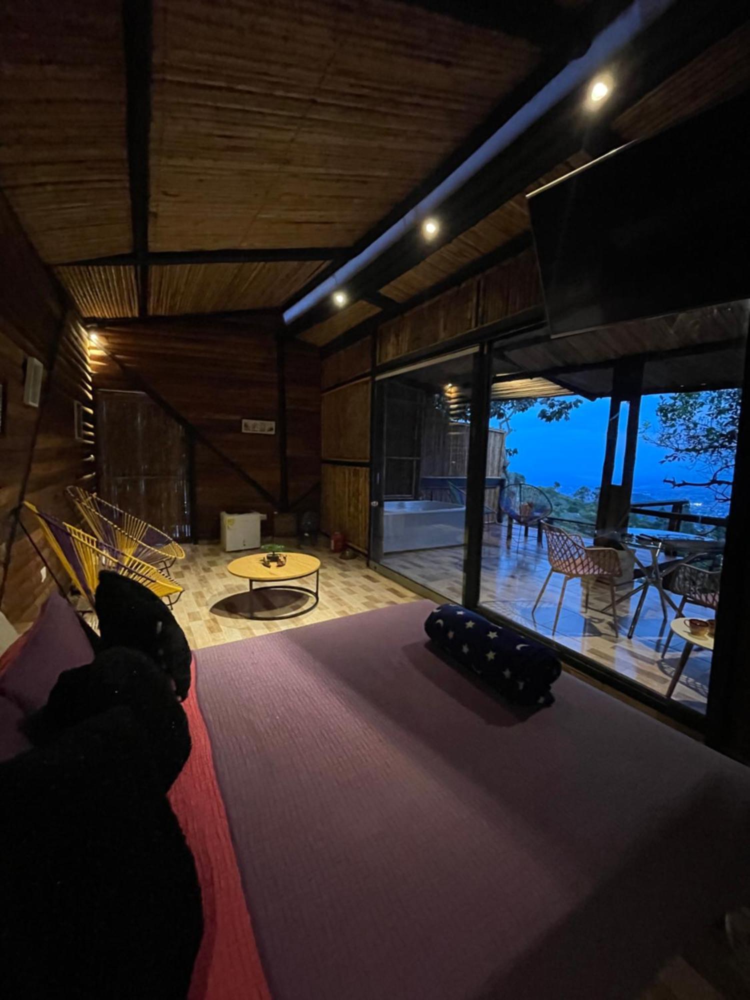 Chalet Romero Glamping Y *