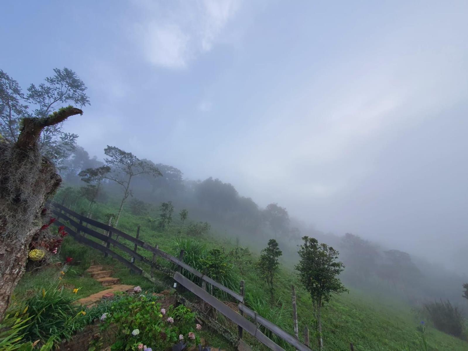Chalet Romero Glamping Y Cali